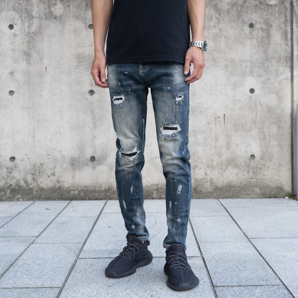 【CH】街頭迷霧潑漆破洞中藍牛仔長褲 立體剪裁 顯瘦褲 高彈性 破壞牛仔褲 破褲 水洗牛仔褲 89 男生長褲#41038-細節圖6