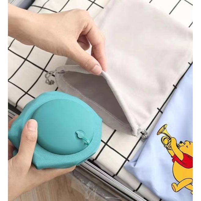 ❤️廣州APM代購－－－-充氣式涼感冰絲植絨U型頸枕-細節圖5