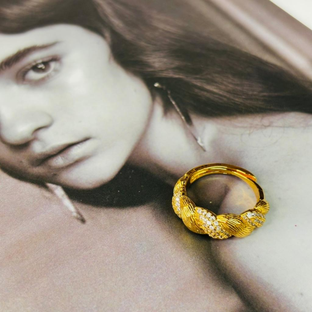 9454MY【小確幸飾品】莫桑鑽S925銀戒指 日韓 輕奢 華麗 白鑽 藍鑽 紫鑽 金色 銀色 可調戒圍-細節圖3