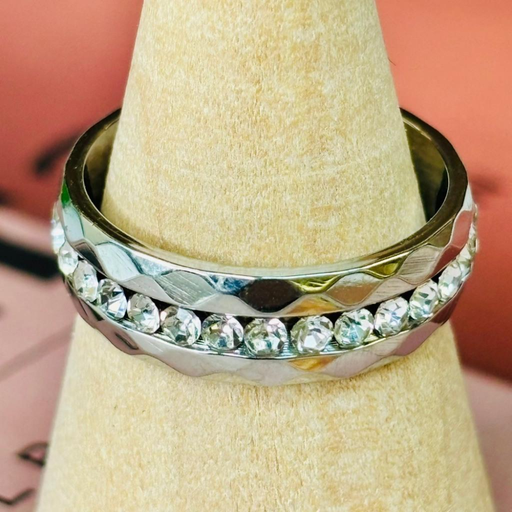 4042AP【小確幸飾品】鈦鋼戒指 抗過敏 不褪色 防水 耐磨 固定戒圍 低調 質感 極簡 時尚 百搭 滿天星-細節圖3