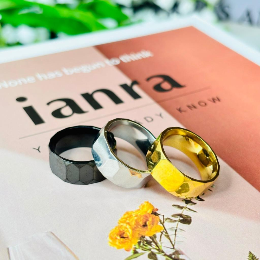 4045AP【小確幸飾品】鈦鋼戒指 抗過敏 不褪色 防水 耐磨 固定戒圍 低調 質感 極簡 時尚 百搭 多面 菱面-細節圖4