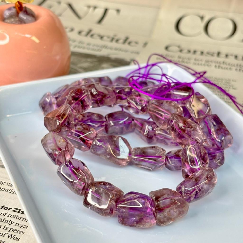 8370AP【小確幸飾品】紫水晶手串 紫兔毛 紫水晶 五行火能量 頂輪療癒 天然礦石-細節圖4