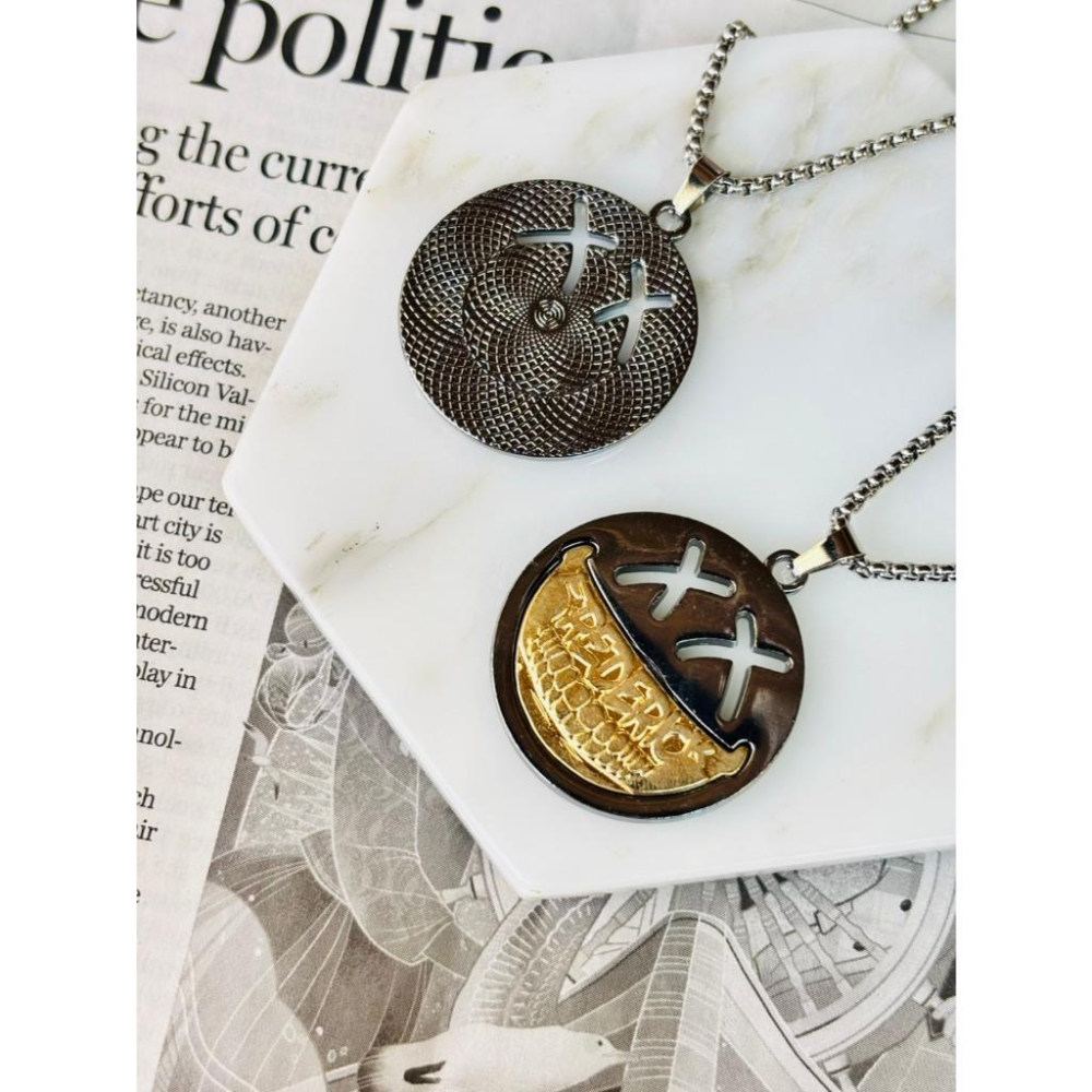 2006MA【小確幸飾品】造型吊墜鈦鋼項鍊 抗過敏 不褪色 旋轉笑臉 雛菊 小蠻腰 幾何方塊 雙鍊 黑色 愛心 字母熊-細節圖3