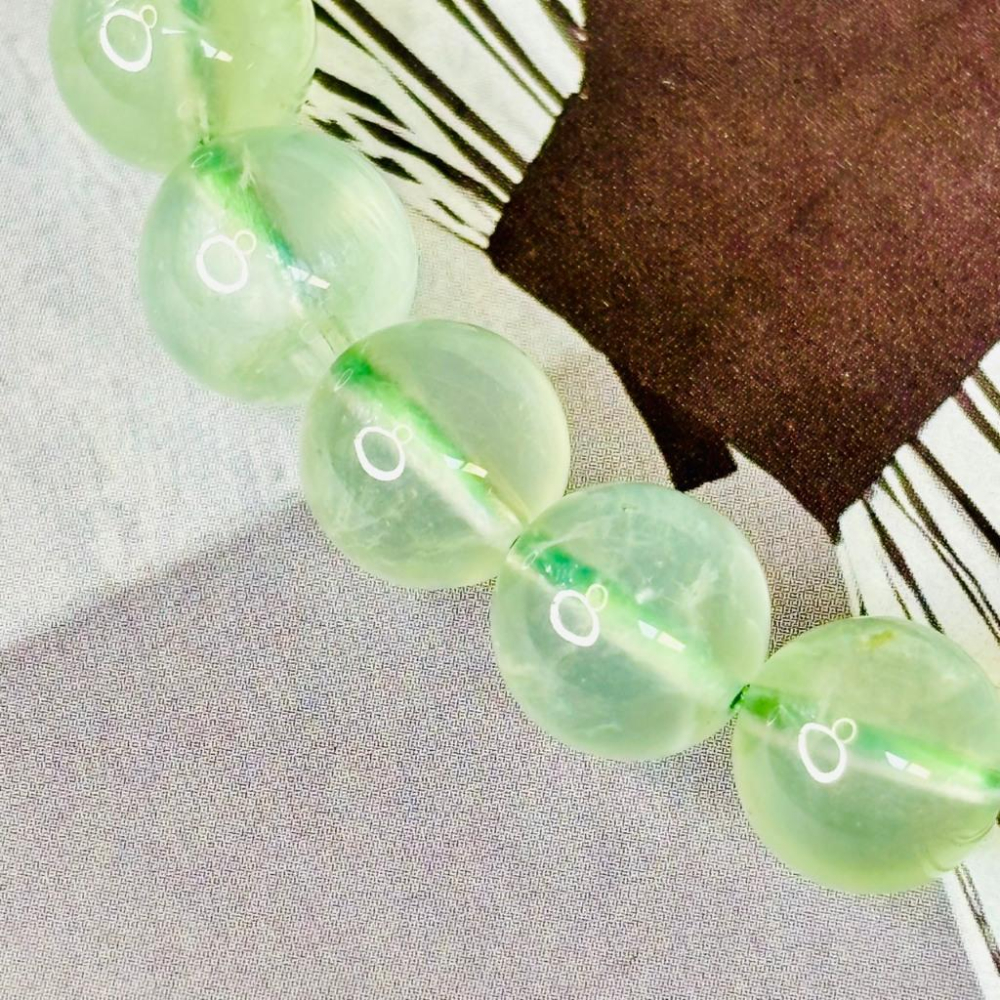 8301AP【小確幸飾品】葡萄石手串 葡萄石 五行木能量 心輪療癒 天然礦石-細節圖3