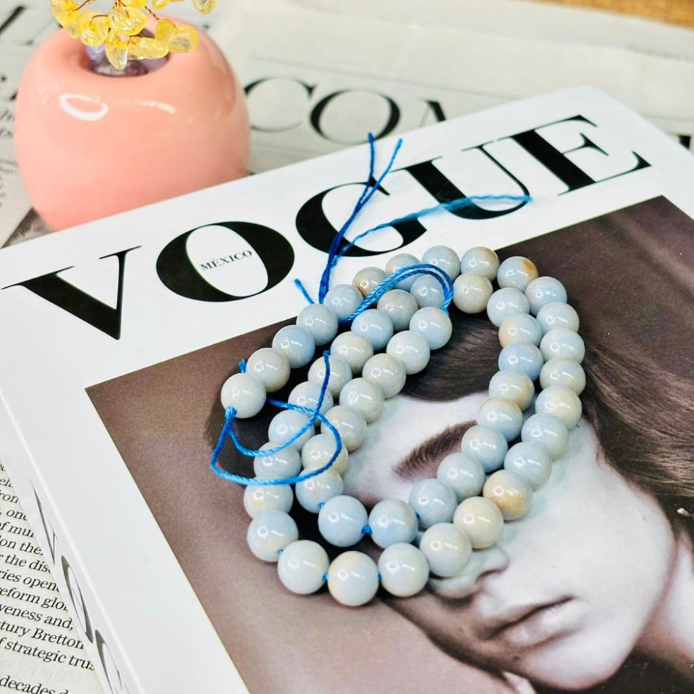 8310NO【小確幸飾品】天使石手串 五行水能量 頂輪喉輪療癒 天然礦石 能量水晶-細節圖2