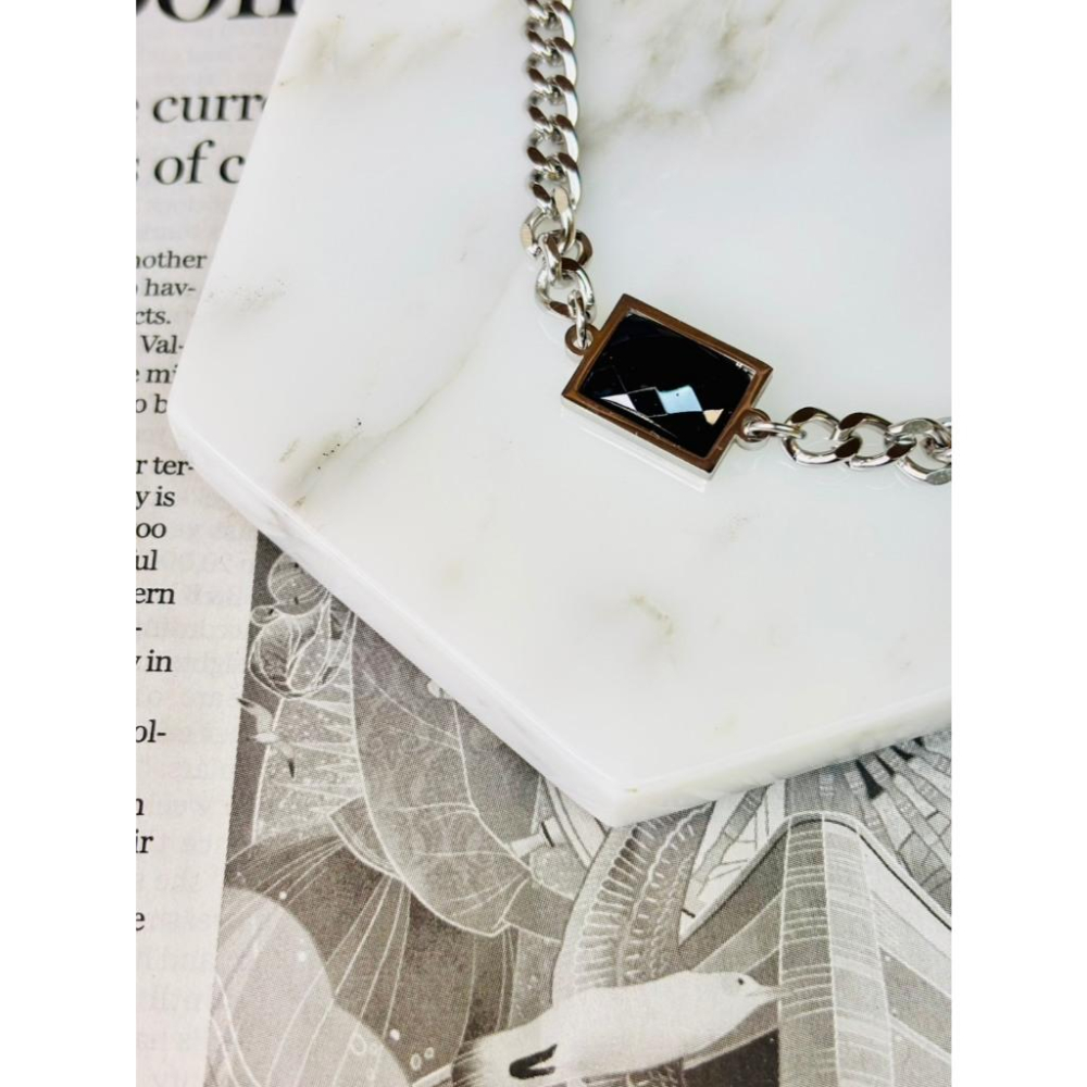 2016MA【小確幸飾品】造型吊墜鈦鋼項鍊 天使之翼 黑釉十字架 黑鋯石 纏繞黑鋯石 字母H 可樂 軍牌-細節圖4