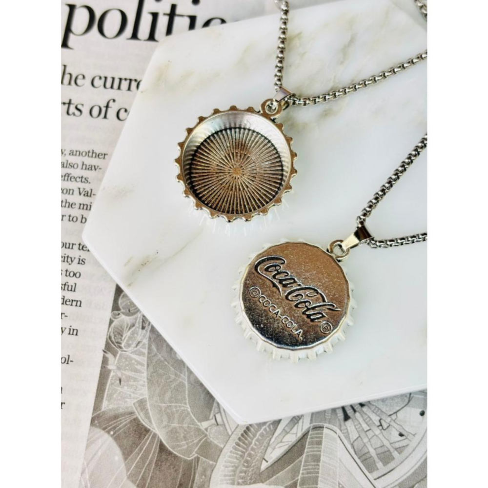 2016MA【小確幸飾品】造型吊墜鈦鋼項鍊 天使之翼 黑釉十字架 黑鋯石 纏繞黑鋯石 字母H 可樂 軍牌-細節圖6