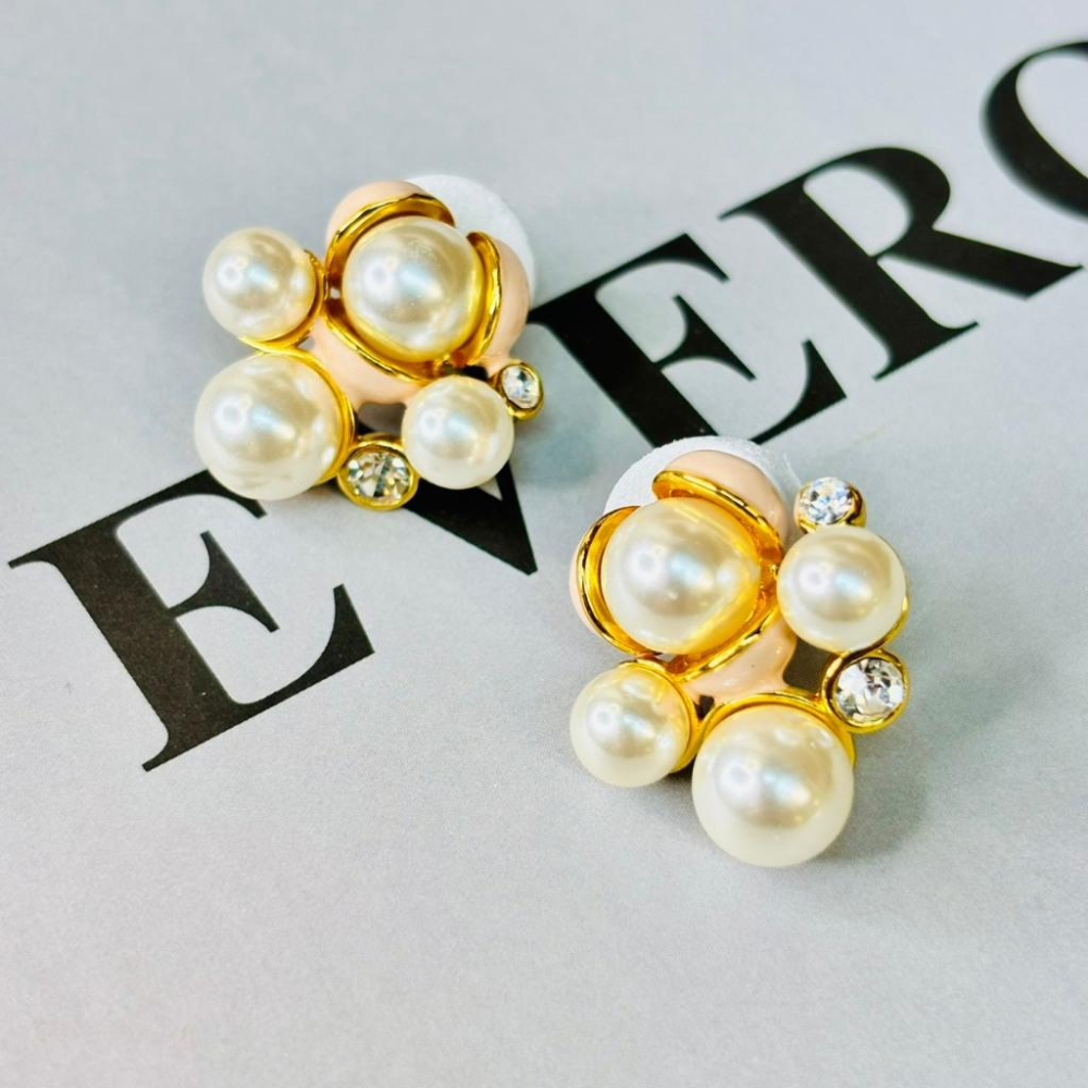 1001AP【小確幸飾品】珍珠耳飾 耳環 耳扣 貝珠 珍珠 金色 巴洛克 雙珠 鈴蘭花 粉滴釉 線條 花籃 圈圈-細節圖4