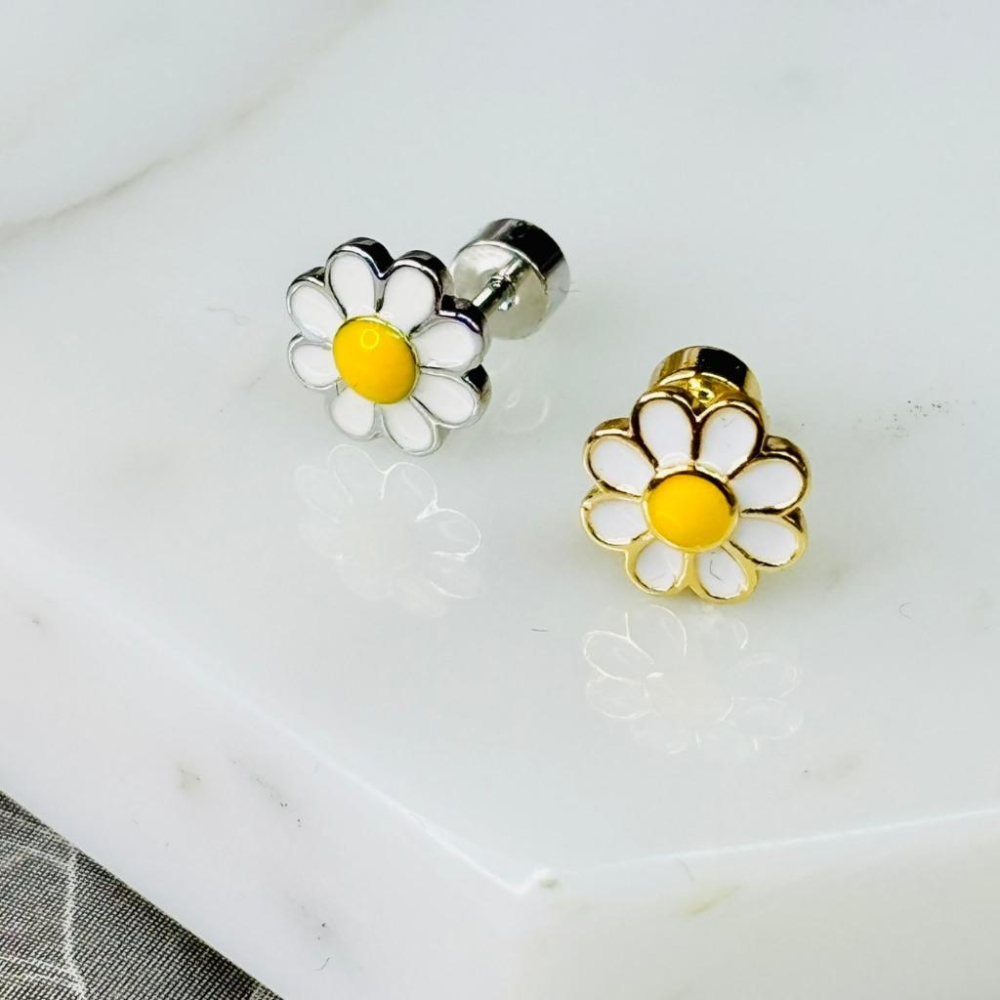 【小確幸飾品】醫療鋼鎖珠造型耳釘 貼耳 輕奢 日韓 百搭 笑臉 方塊 金 銀 雛菊 白鋯愛心 藍鋯愛心-細節圖4