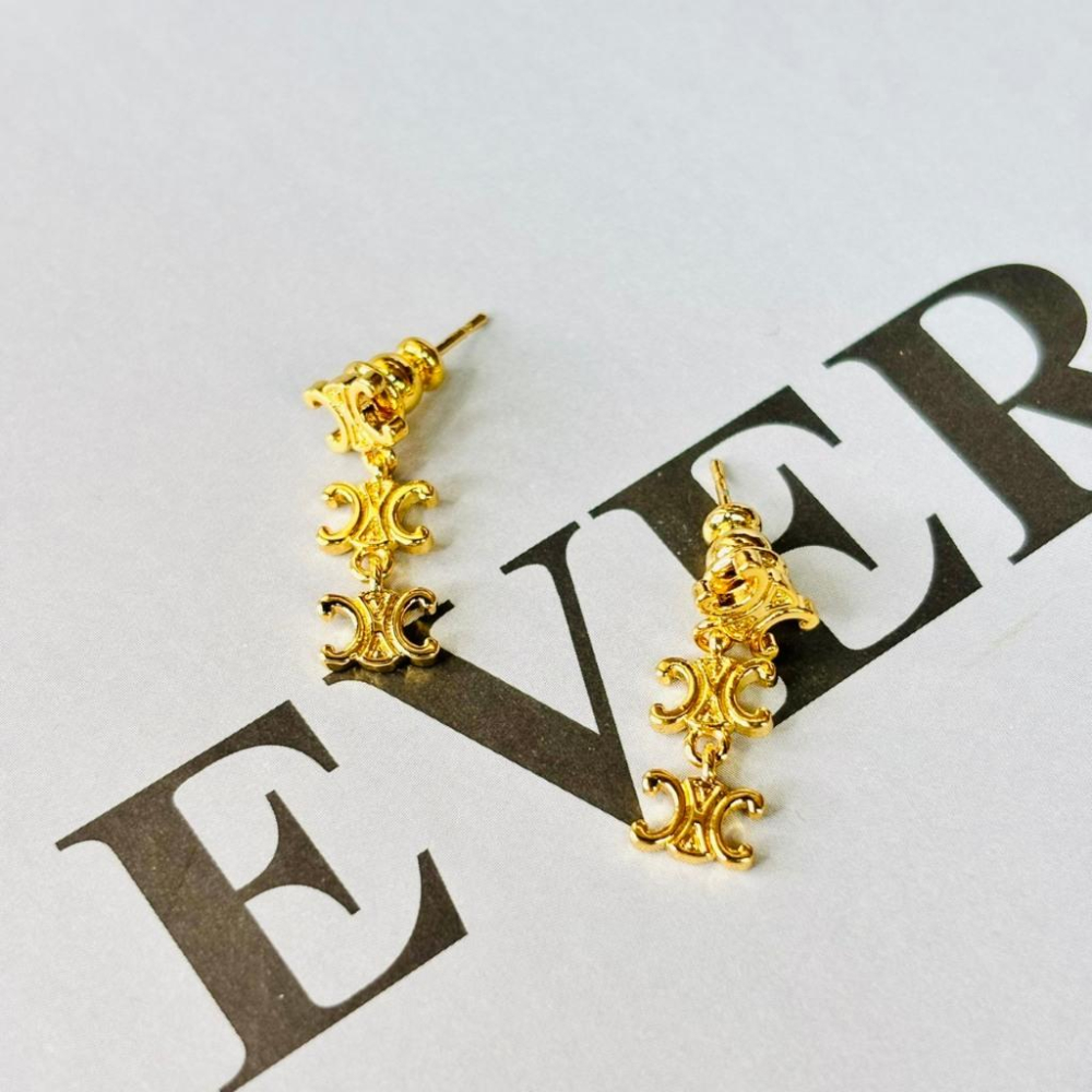 1010AP【小確幸飾品】流行耳飾 耳環 耳扣 金色 銀色 雙C 愛心 水滴 撞色 拉絲 麻花-細節圖2