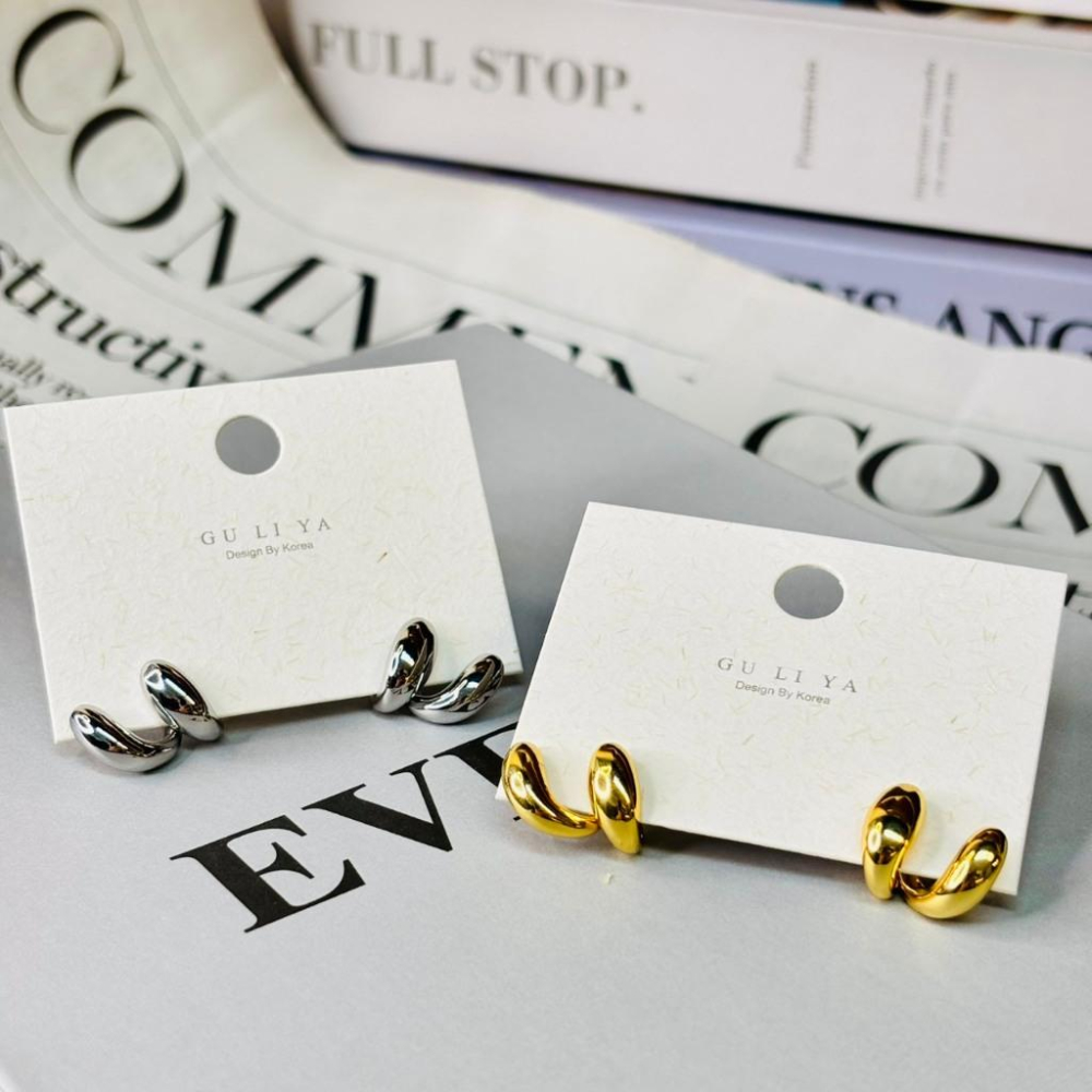 1010AP【小確幸飾品】流行耳飾 耳環 耳扣 金色 銀色 雙C 愛心 水滴 撞色 拉絲 麻花-細節圖8