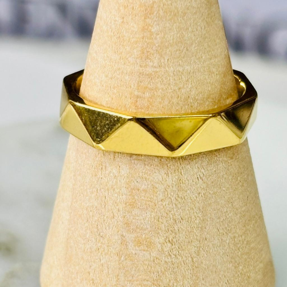 4074MA【小確幸飾品】鈦鋼戒指 抗過敏 不褪色 防水 耐磨 固定戒圍 質感 甜酷 金色 玫瑰金 銀色 戒寬4mm-細節圖2