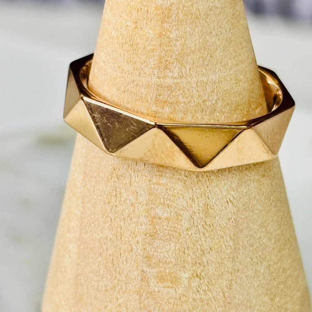 4074MA【小確幸飾品】鈦鋼戒指 抗過敏 不褪色 防水 耐磨 固定戒圍 質感 甜酷 金色 玫瑰金 銀色 戒寬4mm-細節圖3