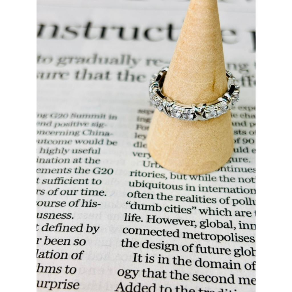 9401MA【小確幸飾品】莫桑鑽S925銀戒指 日韓 輕奢 華麗 白鑽 藍鑽 粉鑽 金 銀 拉絲 鍊條 丁達爾-細節圖5