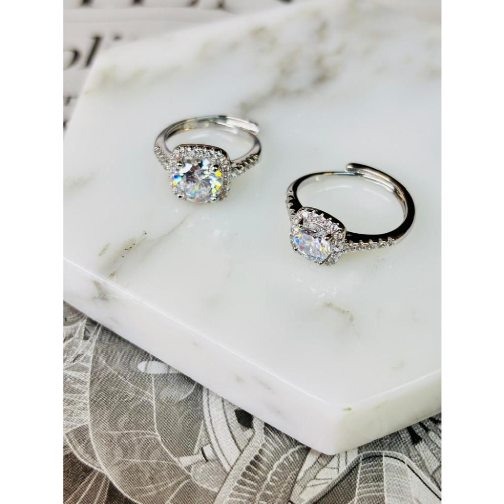 9401MA【小確幸飾品】莫桑鑽S925銀戒指 日韓 輕奢 華麗 白鑽 藍鑽 粉鑽 金 銀 拉絲 鍊條 丁達爾-細節圖7