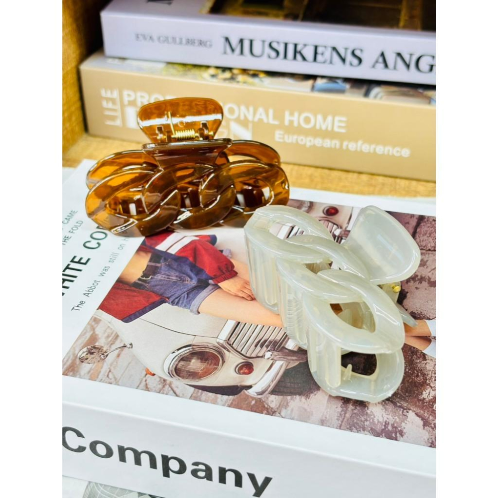 5013DE【小確幸飾品】馬尾抓夾 中型 大型 日韓 簡約 質感 米白 冰河藍 深海藍 淺咖 深咖 紫羅蘭 薄荷綠-細節圖7