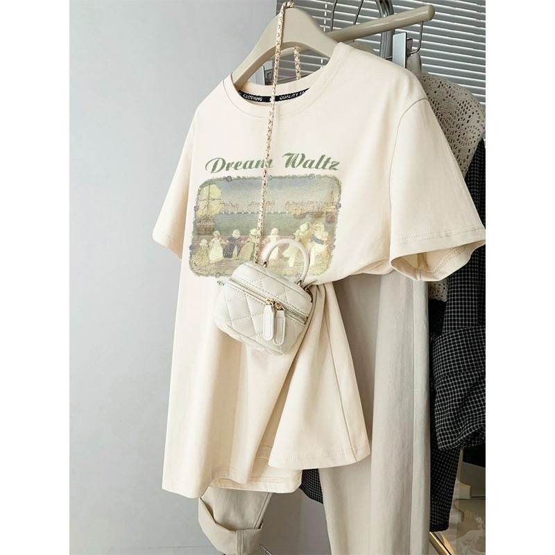 ✨台灣現貨✨100%純棉古典華爾滋短袖｜可愛油畫風T恤｜百搭白色正肩慵懶風｜二色（白/奶黃）-細節圖4