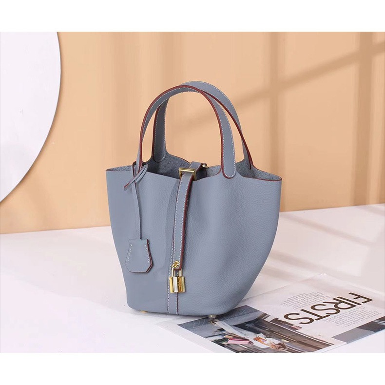 【生活好室】韓版鎖扣子母水桶包 女生包包 手拿包 真皮材質 荔枝牛皮  手提包 肩背包 女生斜背包 小水桶包-細節圖3