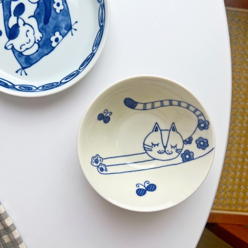 【幸沐商行】日本製Kanesada Seito懶洋午睡貓咪餐盤 盤子 碗盤 陶瓷盤 飯碗 日本食器 深盤 餐盤 淺盤-細節圖5