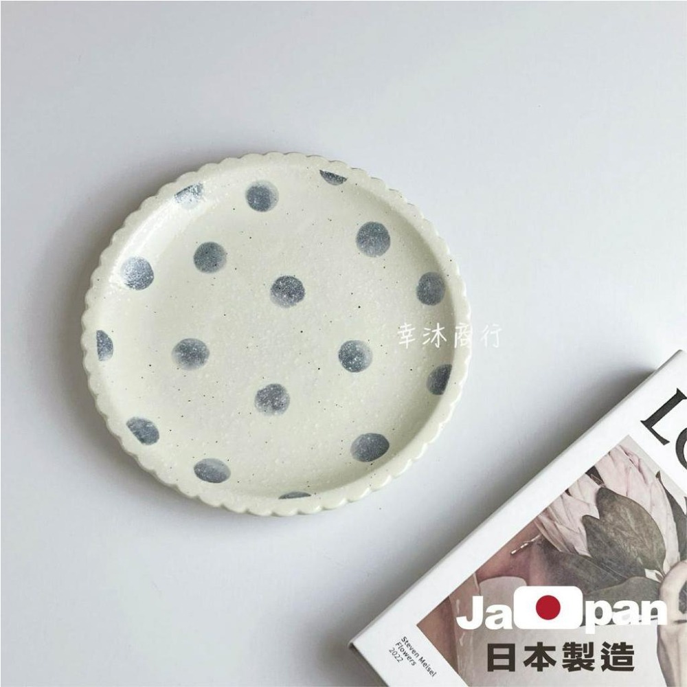 【幸沐商行】日本製水玉花邊9寸餐盤 盤子 碗盤 陶瓷盤 平盤 淺盤 加厚 圓盤 日本食器 花邊 可愛波點-細節圖5