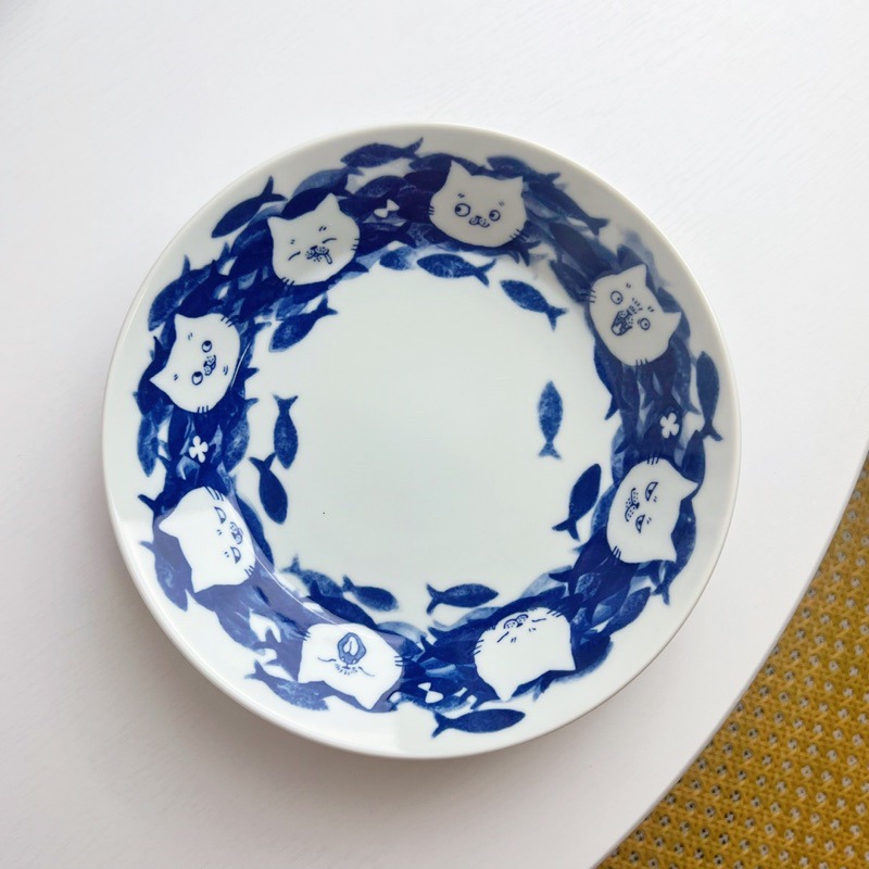 【幸沐商行】日本製貓魚海洋餐盤 盤子 碗盤 陶瓷盤 深盤 加厚 圓盤 日本食器 20.5皿 Kanesada Seito-細節圖5