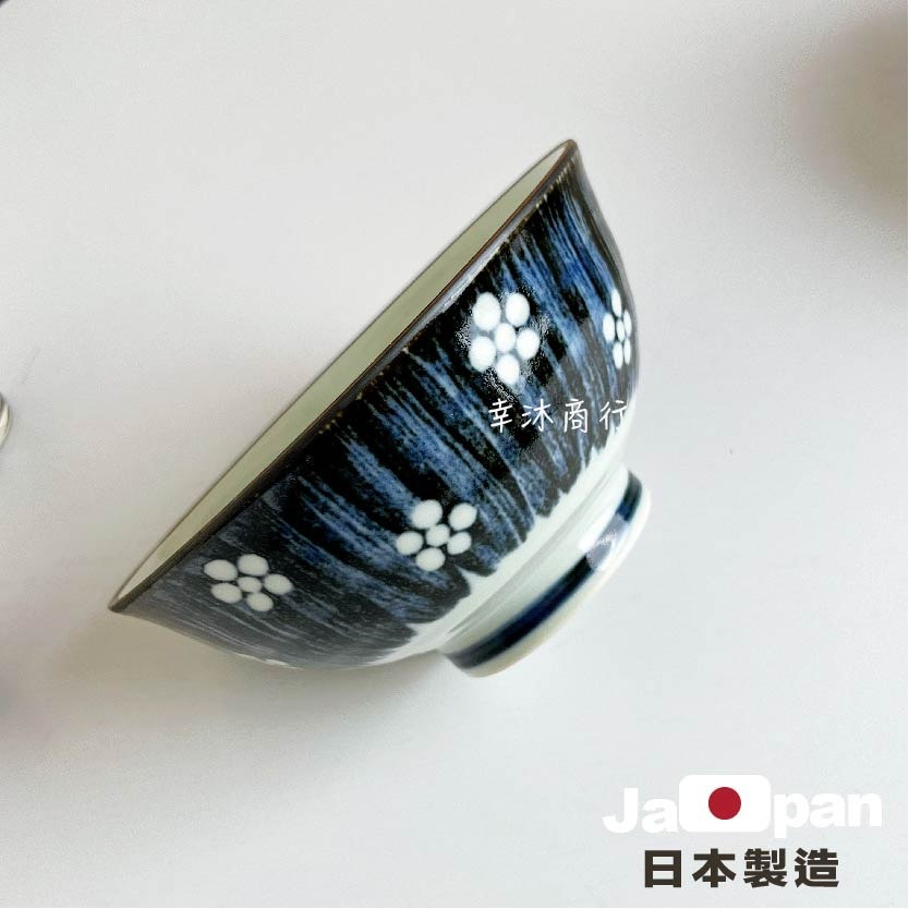 【幸沐商行】日本製藍刷點梅5寸丼飯碗餐盤 盤子 碗盤 陶瓷盤 湯碗 加厚 花紋 日本食器 5寸碗 丼飯碗-細節圖4