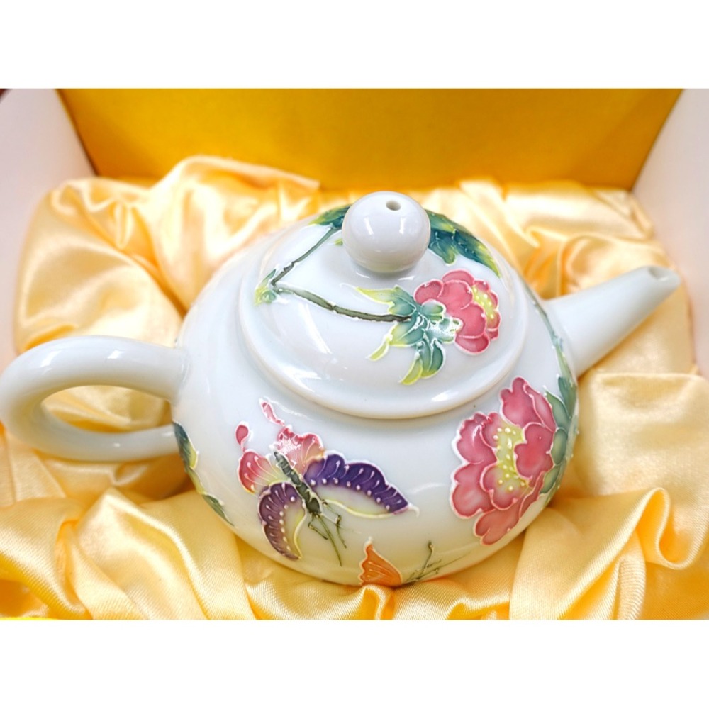 故宮御用國寶彩繪大師-林春香 牡丹花蝶壺 茶壺 瓷器 茶具 收藏 招財法華瓷 泡茶高級瓷器 贈禮 茶壺禮盒 年節 餽贈-細節圖7