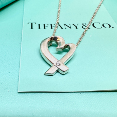 TIFFANY&amp;Co 鑲真鑽愛心緞帶純銀項鍊