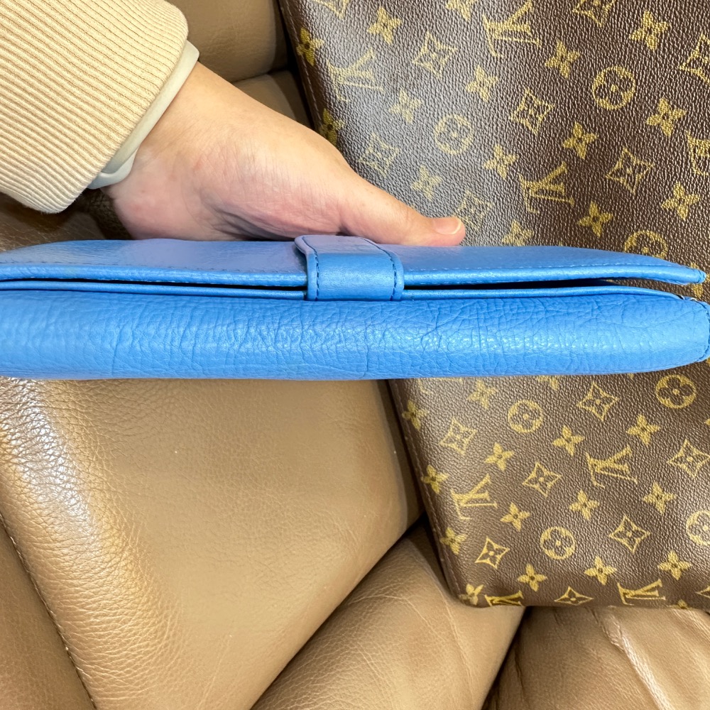 FOSSIL藍色真皮長夾-細節圖6