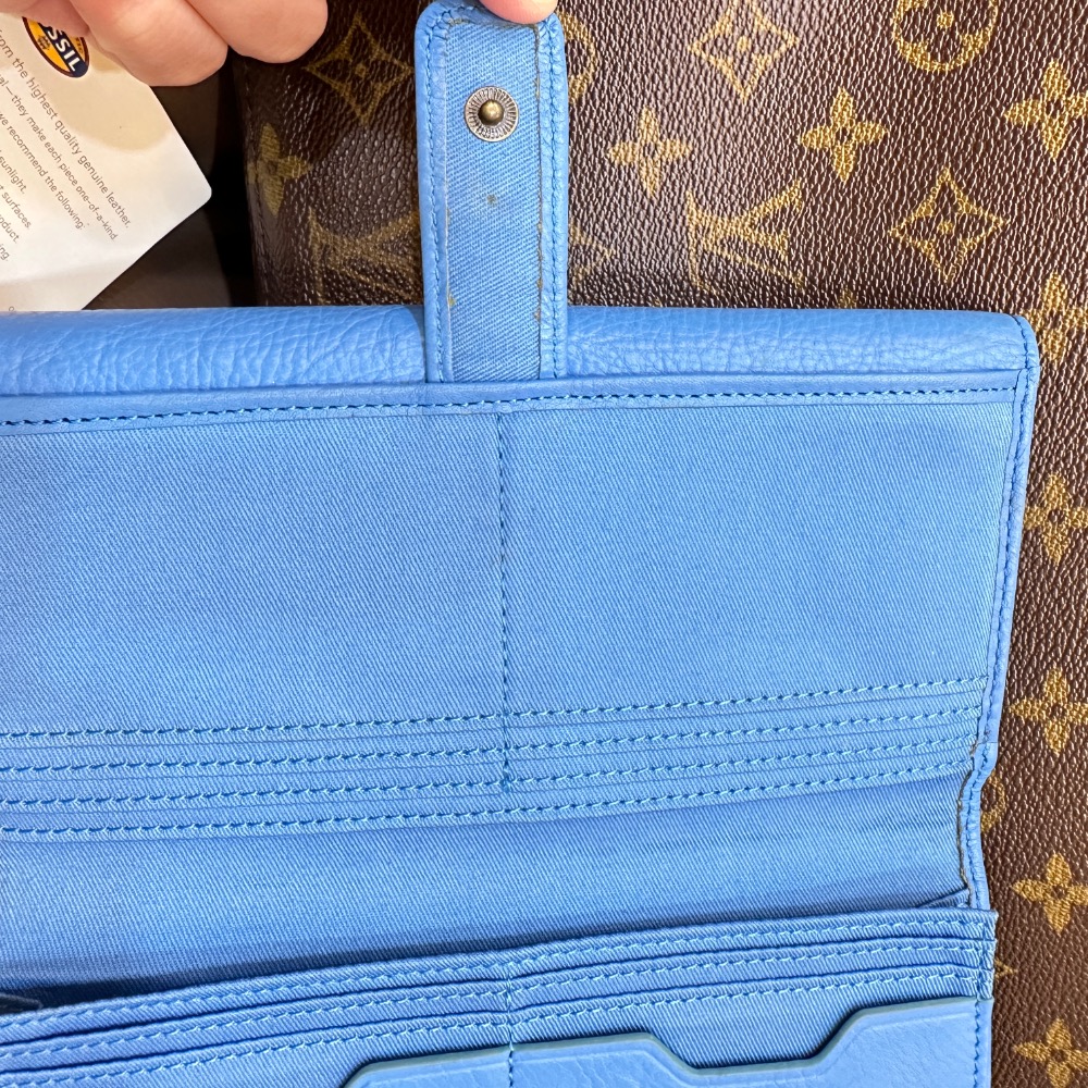 FOSSIL藍色真皮長夾-細節圖10