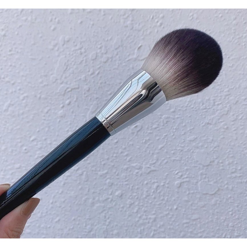 🍍愛佳美妝🥝S91號超大號 火苗型蜜粉刷／化妝刷 ／腮紅刷／多功能刷型-細節圖2