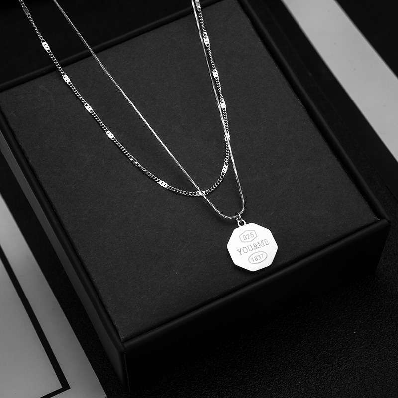 🌈BEAUTY飾品🌈 FN77 在台現貨 真金電鍍14k 雙層六角形刻字鈦鋼項鍊（銀色）-細節圖2