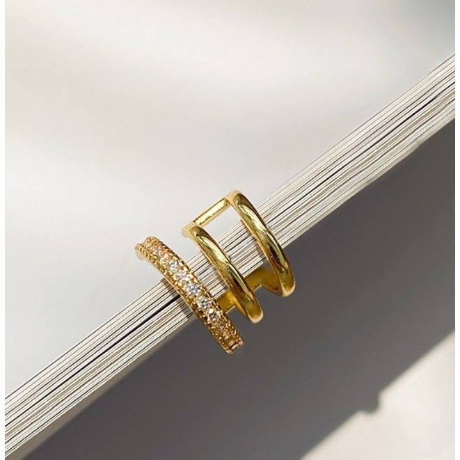 🌈BEAUTY飾品🌈 SYE18-19 在台現貨 真金電鍍18k 不對稱微鑲鑽耳釘&耳骨夾（金）/扇形珍珠耳骨夾（單-細節圖2