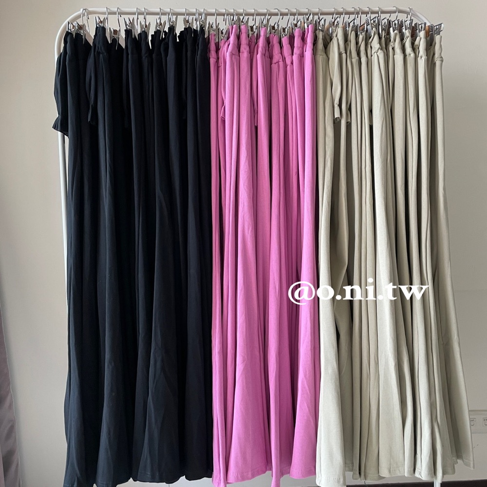 【o.ni.tw-現貨#0017】熱賣款❗️花苞平口高腰長褲套裝 平口 背心 短板 摸胸 長褲 寬褲 高腰-細節圖6