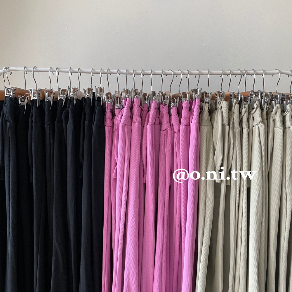 【o.ni.tw-現貨#0017】熱賣款❗️花苞平口高腰長褲套裝 平口 背心 短板 摸胸 長褲 寬褲 高腰-細節圖7