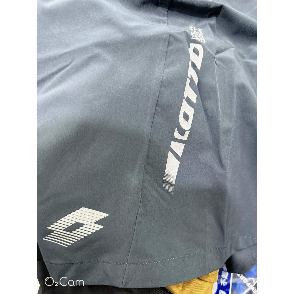 金英鞋坊2館 義大利第一品牌 LOTTO-樂得 男款休閒運動多口袋短褲(加大尺碼)MP0025-灰 超低直購價199元-細節圖6