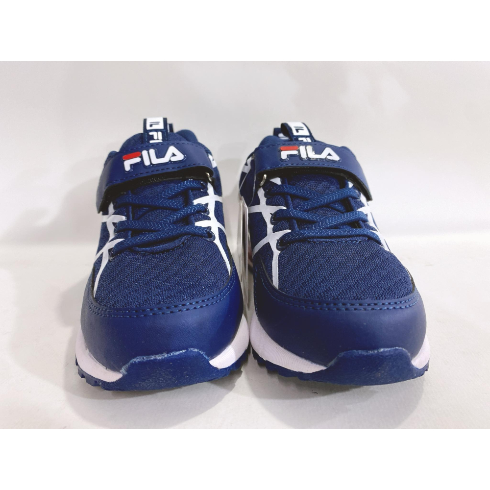 金英鞋坊2館  FILA 男童抗菌防臭機能輕量氣墊慢跑鞋(康特杯)3-J811W-321-藍 超低直購價890元-細節圖4