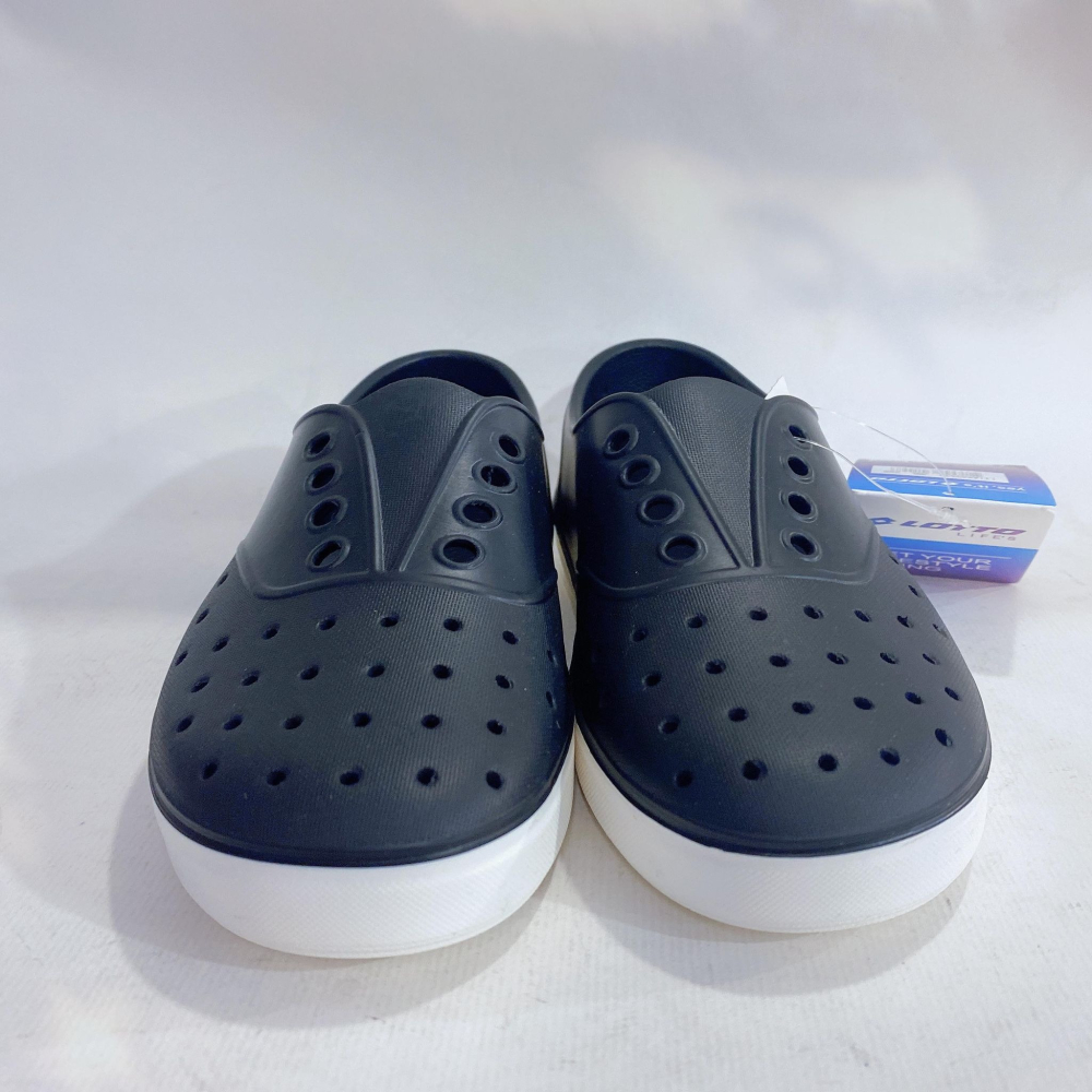 金英鞋坊2館 LOTTO樂得-義大利第一品牌 童款經典洞洞鞋 3530-黑 暢銷款 超低直購價150元-細節圖4