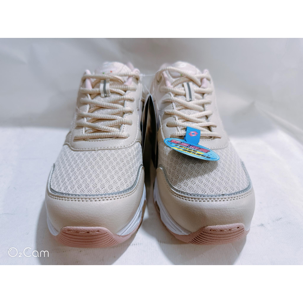 金英鞋坊2館 LOTTO樂得 女鞋 AERO elite 頂級避震 氣墊 慢跑運動鞋 7041-米粉 超低直購價590元-細節圖5