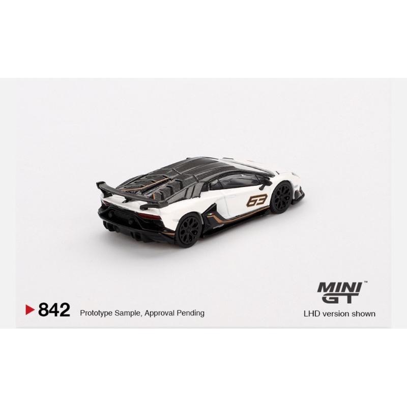 維克玩具 MINI GT 842 吊卡Lamborghini Aventador SVJ 63 Bianco Asopo-細節圖2