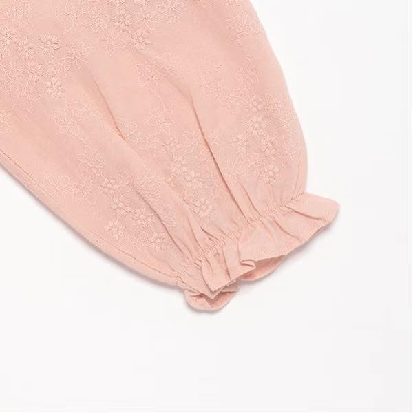 （現貨130）🇯🇵日本 petit main 刺繡針織領雕花襯衫-細節圖3