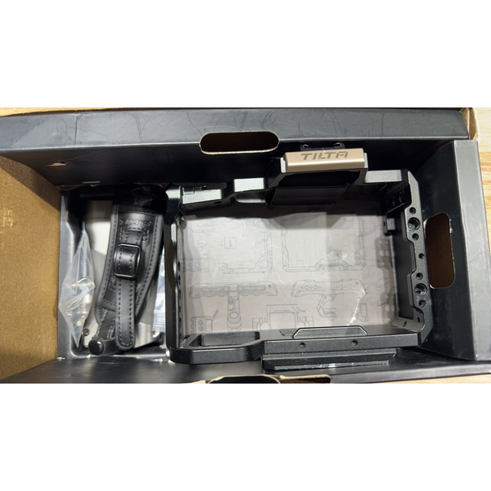 Sony A7 提籠組 B版 (二手）-細節圖2