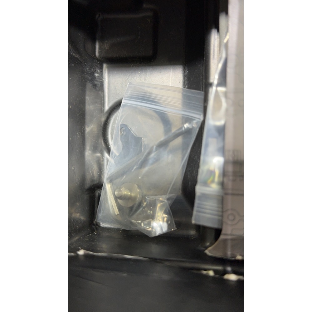 Sony A7 提籠組 B版 (二手）-細節圖4