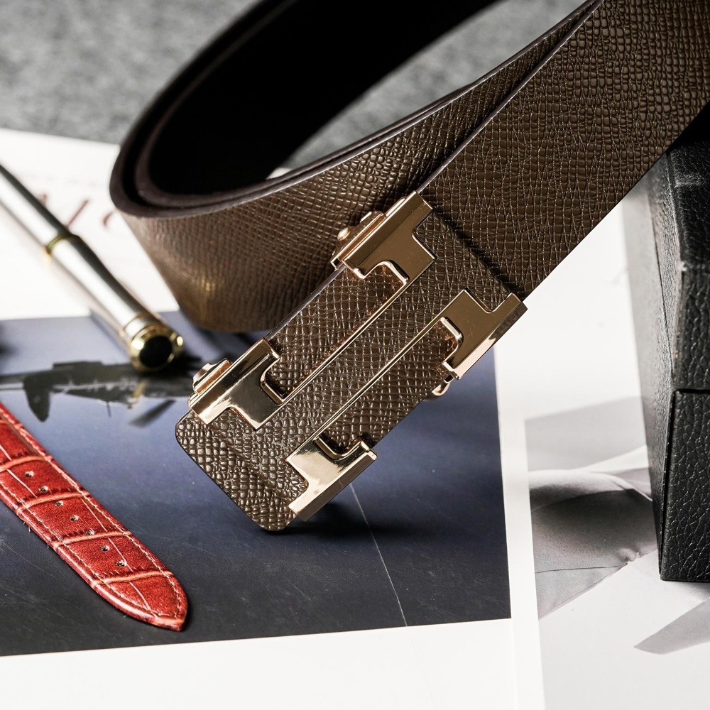 【FREED】時尚英文字母扣頭商務頭層牛皮耐磨自動皮帶-細節圖3