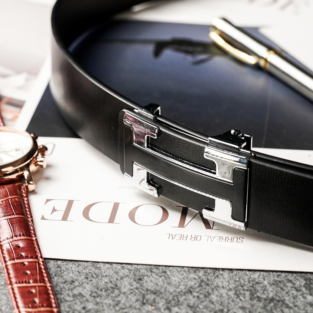 【FREED】金屬英文字母扣商務休閒頭層牛皮自動皮帶 - 黑咖-細節圖7