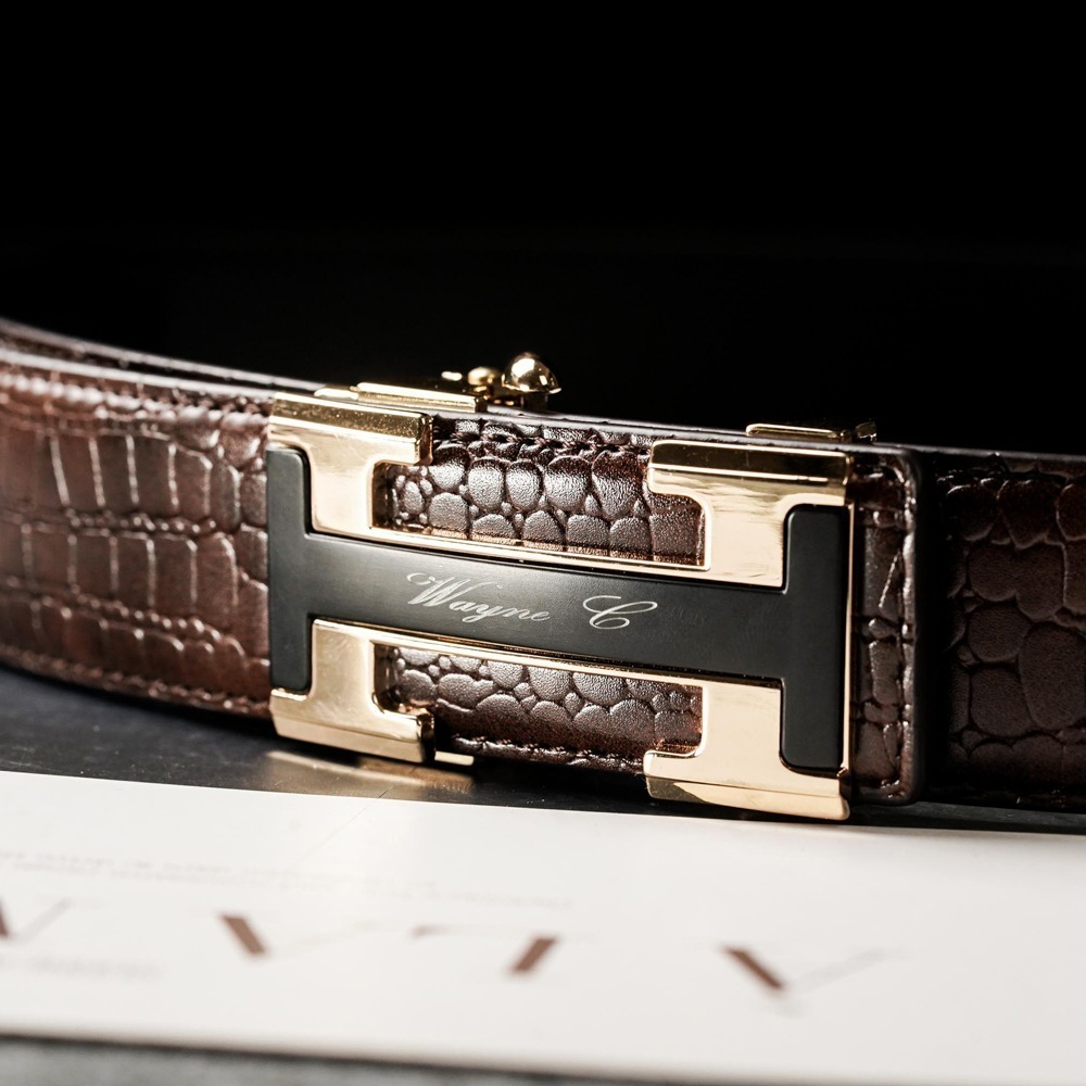 【FREED】金屬英文字母扣商務休閒頭層牛皮自動皮帶 - 黑咖-規格圖8