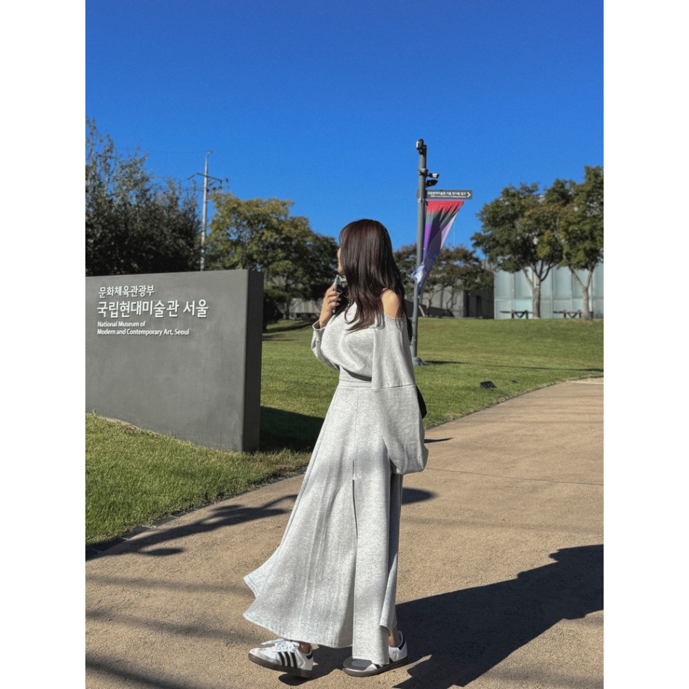 韓國🇰🇷秋季小眾個性露肩百搭高腰開叉設計套兩件套裝-細節圖3