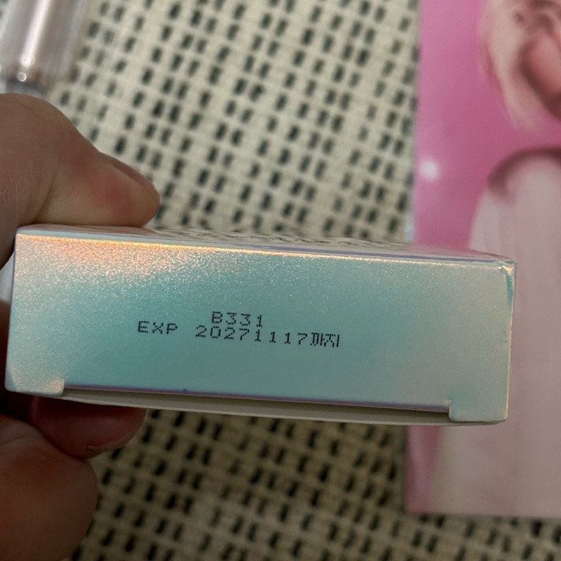 全新 CLIO 雪花打亮粉餅 01色號 GOLD SHEER 在玹 明信片 拍立得-細節圖3