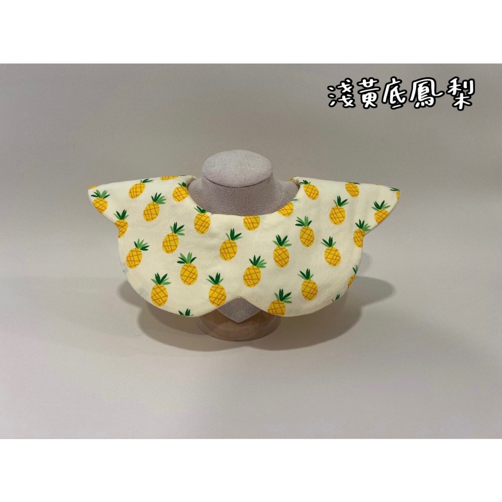 淺黃底鳳梨