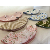 [現貨]造型圍兜兜系列-圓圈圈圍兜兜